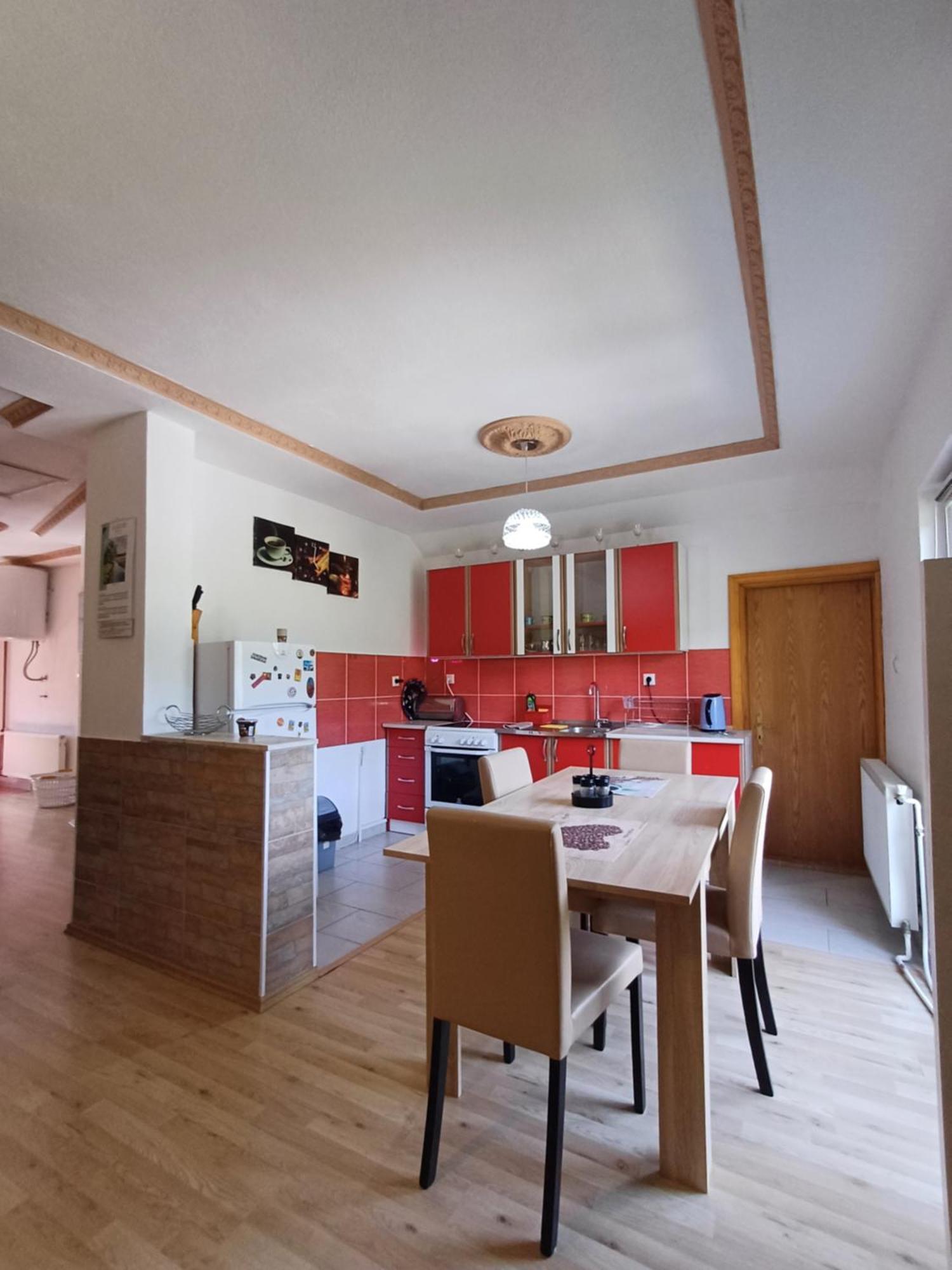 Luzine Apartman Denis Una מראה חיצוני תמונה